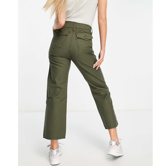 NEW LEVI'S Ribcage Straight Ankle Utility Pants in Khaki-Green Size 32 X 29 NWT - Picture 3 of 16